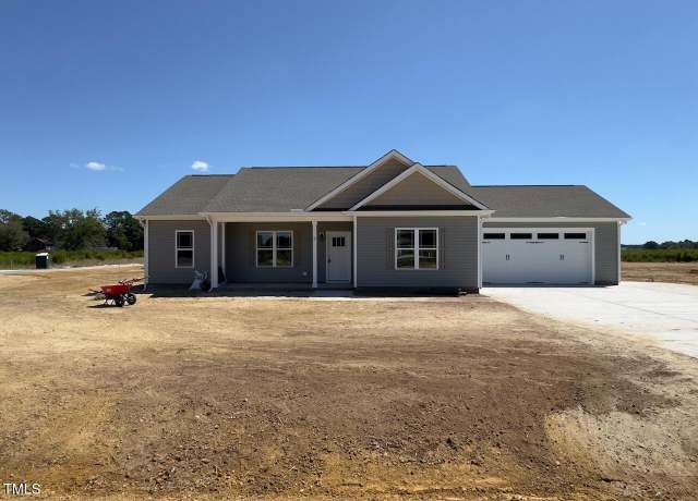 Property at 7 Alex Acres Way, Selma, NC 27576, 3 beds, 2 baths