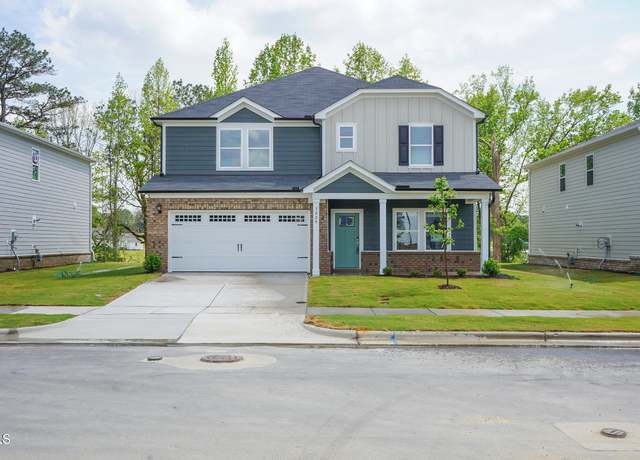 Property at 3829 Rosebush Dr, Zebulon, NC 27597, 4 beds, 2.5 baths