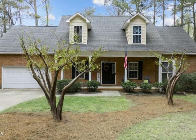 Property at 887 Thrush Dr, Vass, NC 28394, 4 beds, 2.5 baths