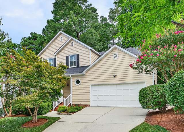 Property at 6 Porters Glen Pl, Durham, NC 27713, 4 beds, 2.5 baths