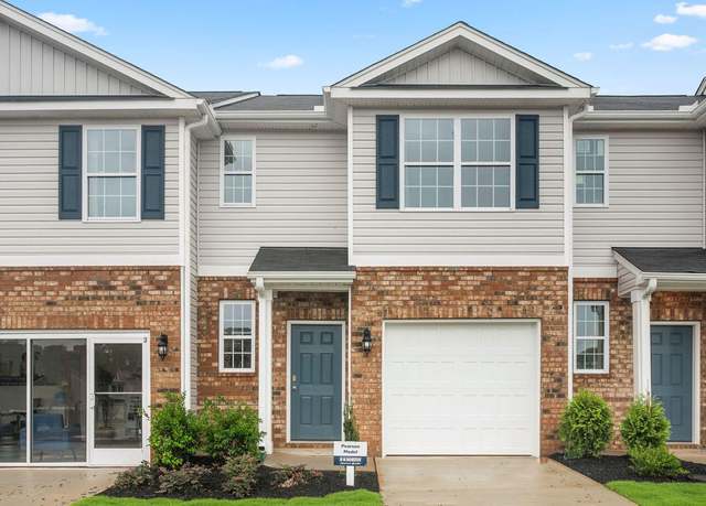 Property at 1316 Broholmer Ln, Greensboro, NC 27405, 3 beds, 2.5 baths