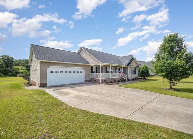 Property at 59 Long Grass Dr, Smithfield, NC 27577, 3 beds, 2.5 baths