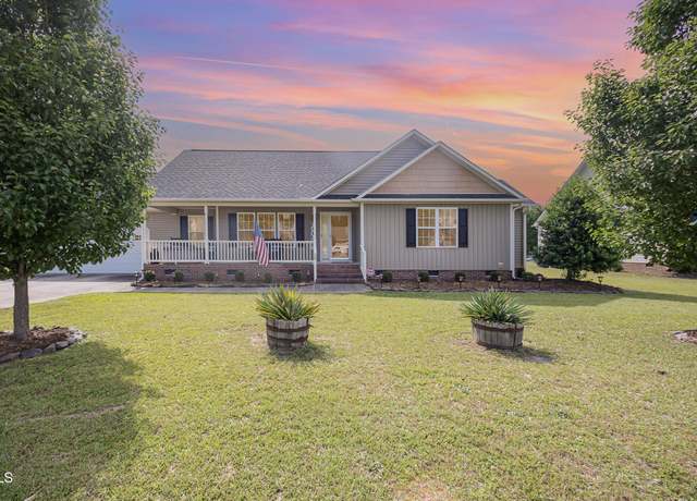 Property at 59 Long Grass Dr, Smithfield, NC 27577, 3 beds, 2.5 baths