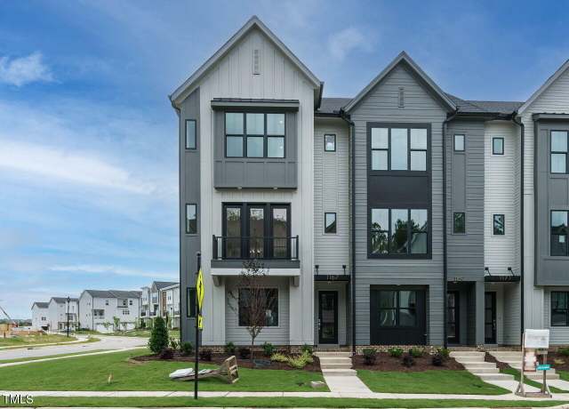 Property at 1140 Cottonsprings Dr, Wendell, NC 27591, 3 beds, 3.5 baths