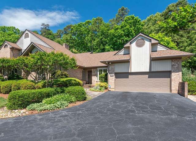 Property at 104 Cedar Ridge Way, Durham, NC 27705, 3 beds, 2.5 baths