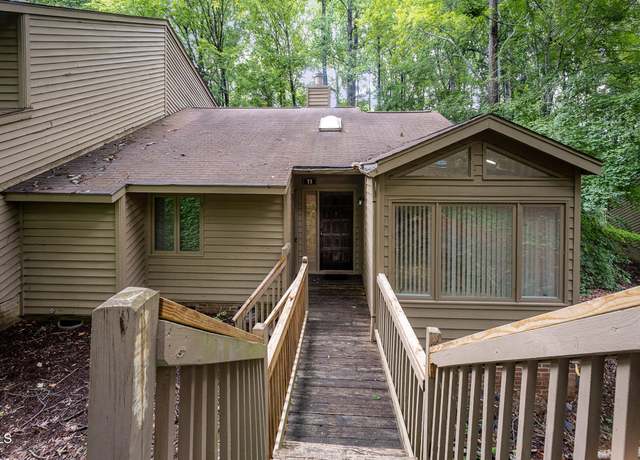 Property at 73 Stoneridge Rd, Durham, NC 27705, 2 beds, 2 baths