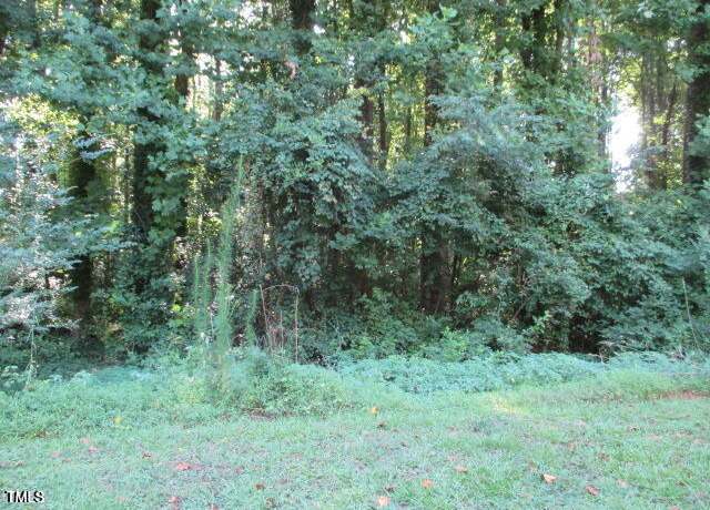 Property at 405 Meadow Dr. Dr, Fuquay Varina, NC 27526