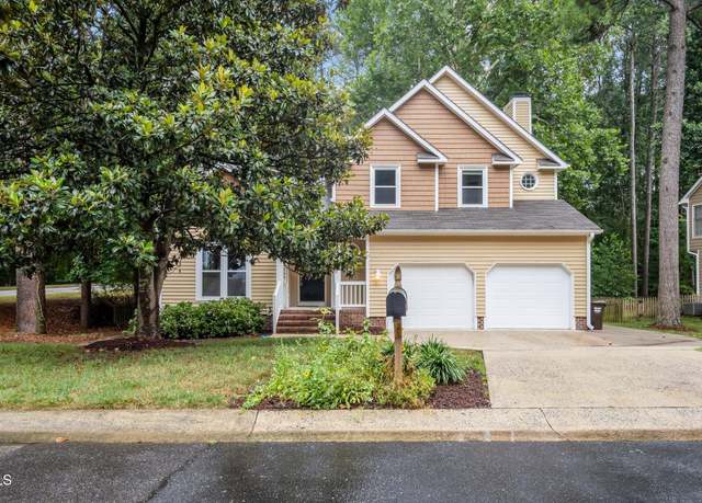 Property at 3 Fieldcrest Ct, Durham, NC 27713, 4 beds, 2.5 baths
