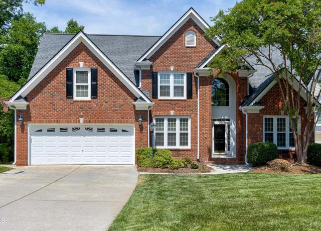 Property at 105 Bardsey Ct, Cary, NC 27513, 4 beds, 3.5 baths