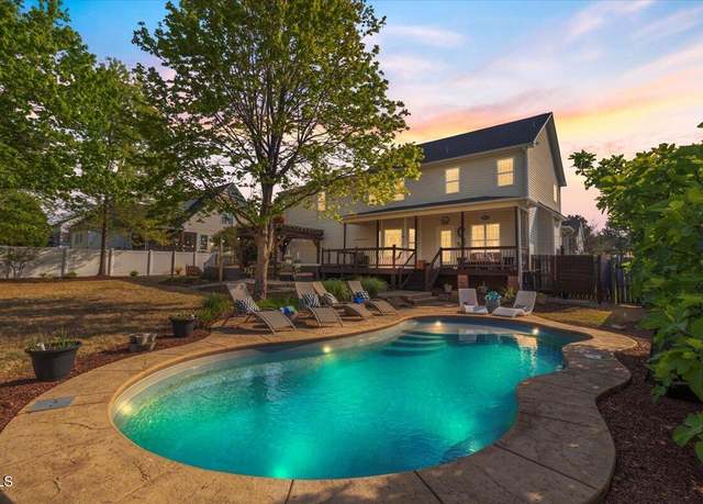 Property at 387 Windgate Dr, Clayton, NC 27527, 4 beds, 2.5 baths