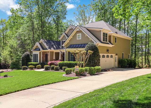 Property at 572 W Walker Woods Ln, Clayton, NC 27527, 4 beds, 3.5 baths