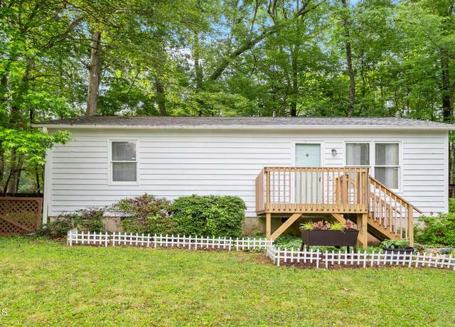 Property at 2612 Wade Hampton Rd, Hillsborough, NC 27278, 2 beds, 1 bath