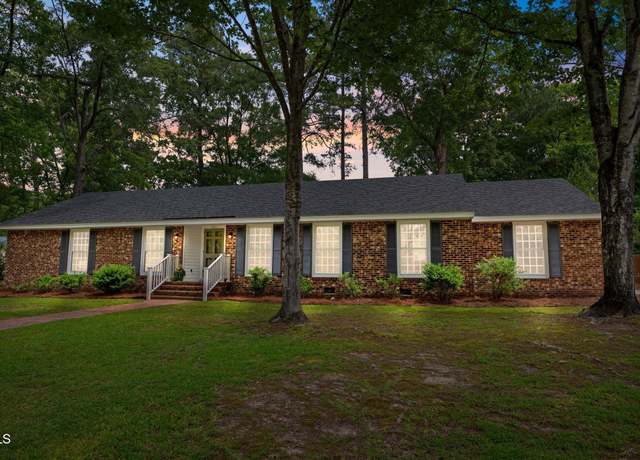 Property at 1411 Captains Rd, Tarboro, NC 27886, 4 beds, 2 baths