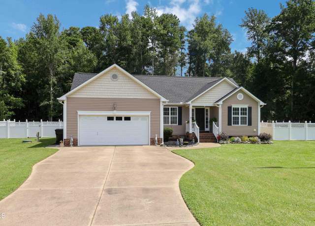 Property at 187 Tangueray Dr, Smithfield, NC 27577, 3 beds, 2 baths