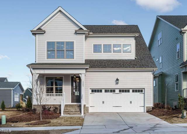 Property at 1245 Barreto Dr, Wendell, NC 27591, 4 beds, 2.5 baths