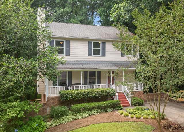 Property at 905 Balmoral Dr, Cary, NC 27511, 4 beds, 3.5 baths
