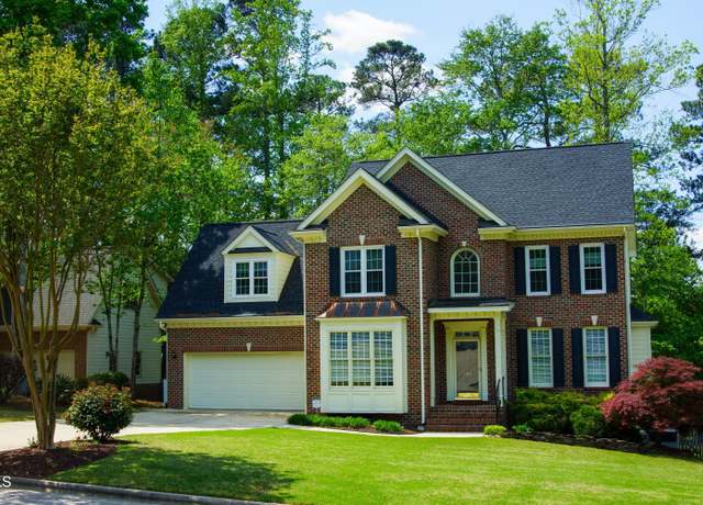 Property at 102 Caymus Ct, Cary, NC 27519, 5 beds, 3.5 baths