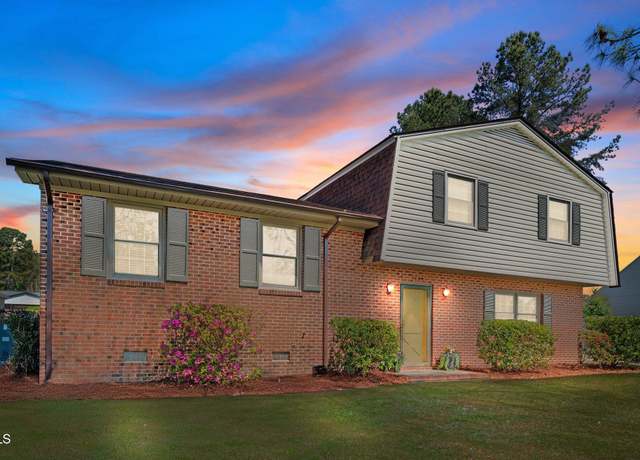 Property at 1204 Westhills Dr, Tarboro, NC 27886, 3 beds, 2 baths