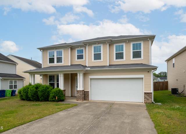 Property at 3513 Diamond Springs Dr, Raleigh, NC 27610, 3 beds, 2.5 baths