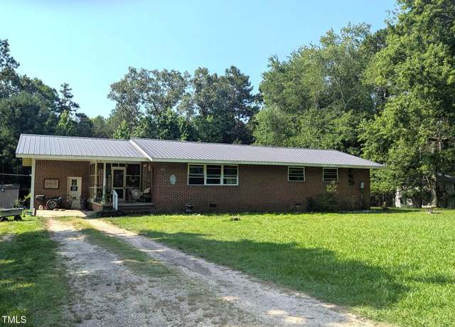 Property at 2306 Cool Springs Rd, Sanford, NC 27330, 3 beds, 2 baths