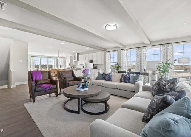 Property at 1232 S Person St #201, Raleigh, NC 27601, 3 beds, 2.5 baths