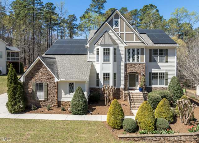 Property at 12812 Baybriar Dr, Raleigh, NC 27613, 4 beds, 4 baths