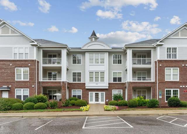Property at 215 Eyam Hall Ln, Apex, NC 27502, 3 beds, 2 baths