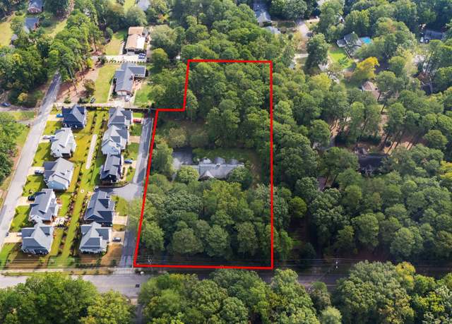 Property at 715 Powell Dr, Raleigh, NC 27606, 3 beds, 2 baths