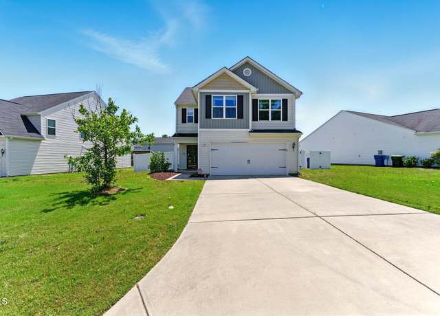 Property at 350 Pillow Ln, Burlington, NC 27217, 3 beds, 2.5 baths