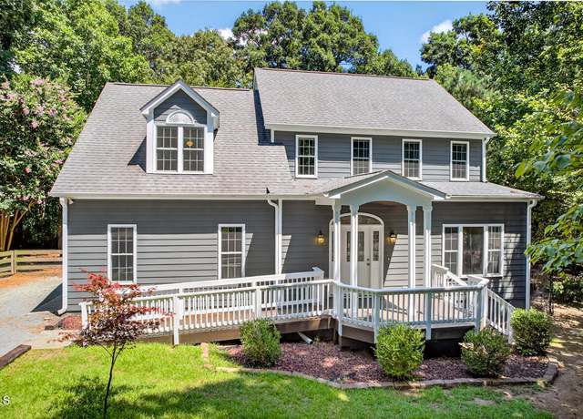 Property at 100 Eagle Rock Ct, Chapel Hill, NC 27516, 3 beds, 2.5 baths