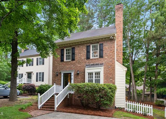Property at 4 Weathergreen Ct, Durham, NC 27713, 2 beds, 1.5 baths