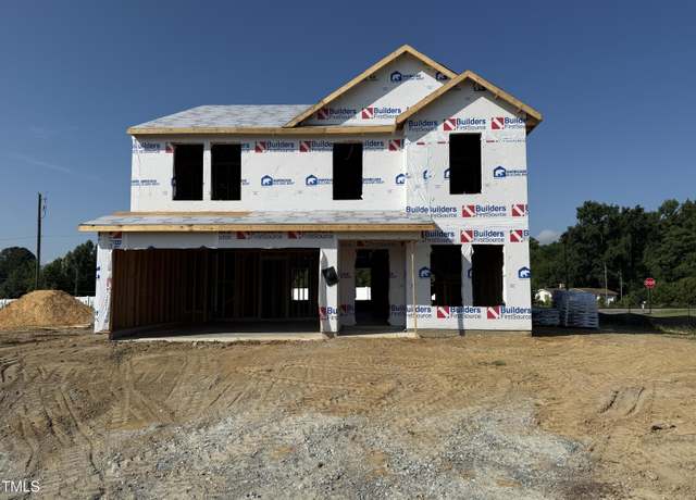 Property at 12 E Emily Gardens Dr, Selma, NC 27576, 4 beds, 2.5 baths