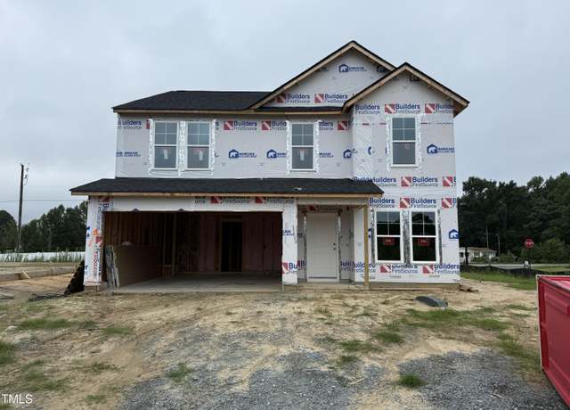 Property at 12 E Emily Gardens Dr, Selma, NC 27576, 4 beds, 2.5 baths