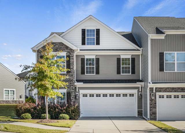 Property at 516 Barneswyck Dr, Fuquay Varina, NC 27526, 4 beds, 3 baths