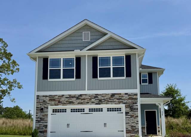 Property at 538 Middleton Ct, Sanford, NC 27330, 3 beds, 2.5 baths