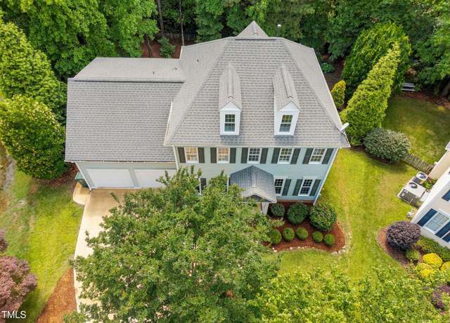 Property at 106 Fawley Ct, Cary, NC 27519, 4 beds, 3 baths