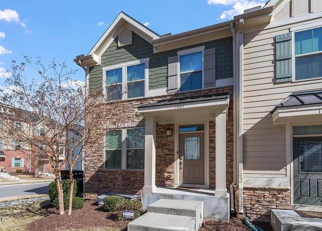 Property at 1001 Drayman Pl, Apex, NC 27502, 3 beds, 3.5 baths