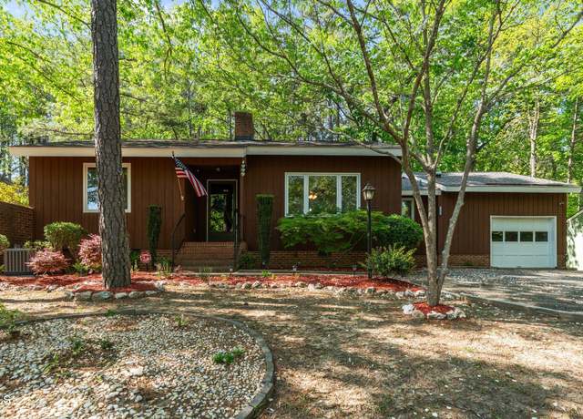 Property at 1801 Irish Blvd, Sanford, NC 27332, 3 beds, 2 baths