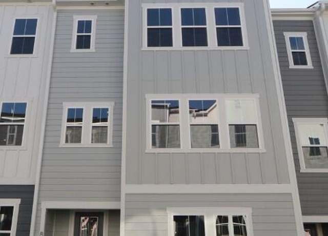 Property at 806 Hillfarm Dr, Wake Forest, NC 27587, 4 beds, 3.5 baths