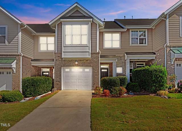 Property at 10110 Lynnberry Pl, Raleigh, NC 27617, 3 beds, 2.5 baths