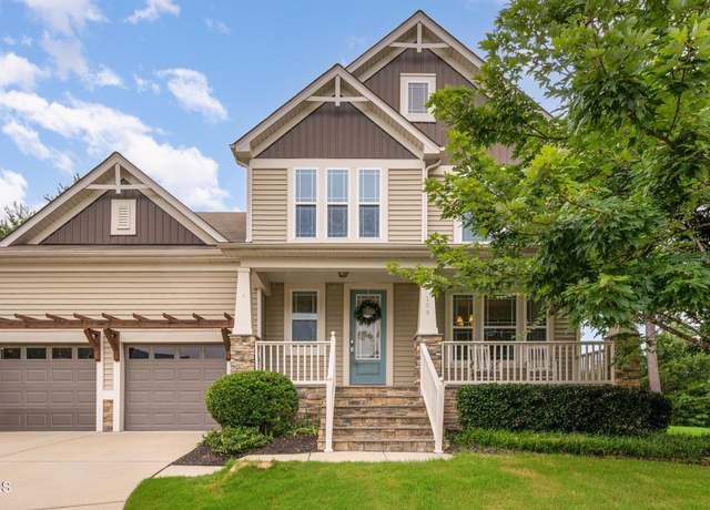 Property at 104 El Paso Ave, Durham, NC 27703, 5 beds, 3.5 baths