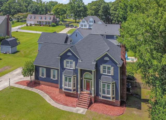Property at 104 Goldleaf Ct, Angier, NC 27501, 5 beds, 2.5 baths
