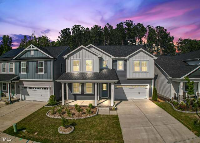 Property at 425 Shadow Falls Dr, Wendell, NC 27591, 5 beds, 3 baths