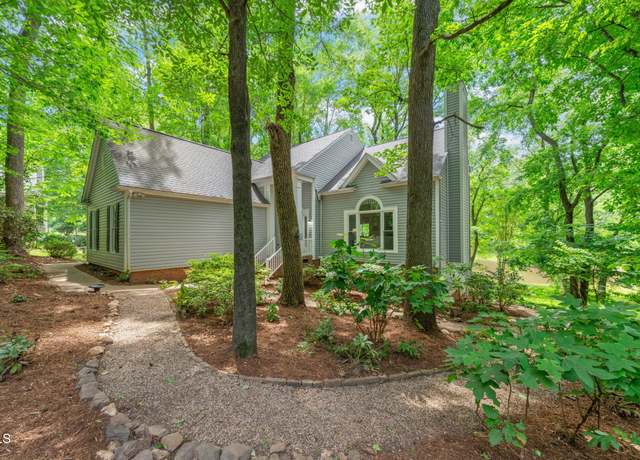 Property at 304 W Kirkfield Dr, Cary, NC 27518, 4 beds, 2.5 baths