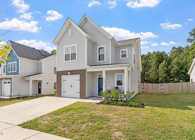 Property at 6512 Bunker Hill Dr, Raleigh, NC 27610, 3 beds, 2.5 baths