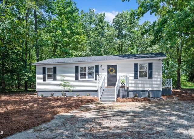 Property at 284 Sneed Ln, Fuquay Varina, NC 27526, 3 beds, 1 bath