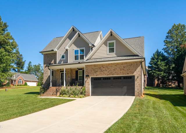 Property at 407 Eagle Ct, Henderson, NC 27536, 3 beds, 2.5 baths