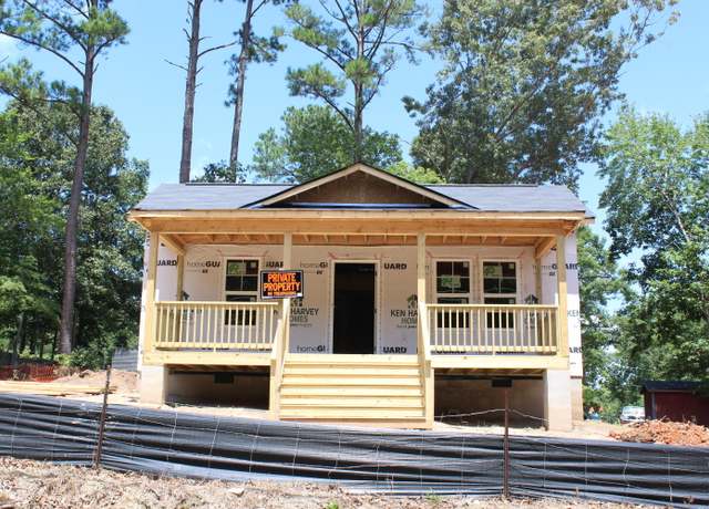 Property at 113 Pawnee Dr, Louisburg, NC 27549, 3 beds, 2 baths