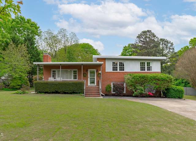 Property at 5144 Jeffries St, Raleigh, NC 27606, 5 beds, 3 baths