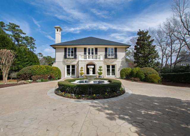 Property at 12132 Lockhart Ln, Raleigh, NC 27614, 4 beds, 6.5 baths